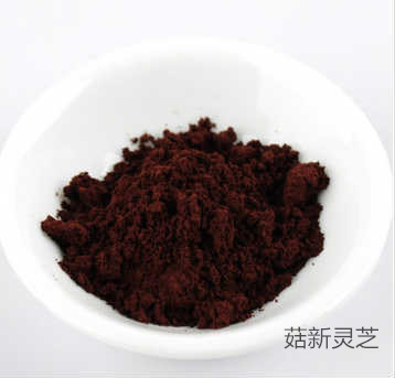 破壁灵芝孢子粉中含有灵芝多糖，灵芝三萜等成分