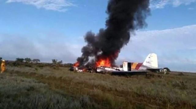 哥伦比亚境内一飞机坠毁